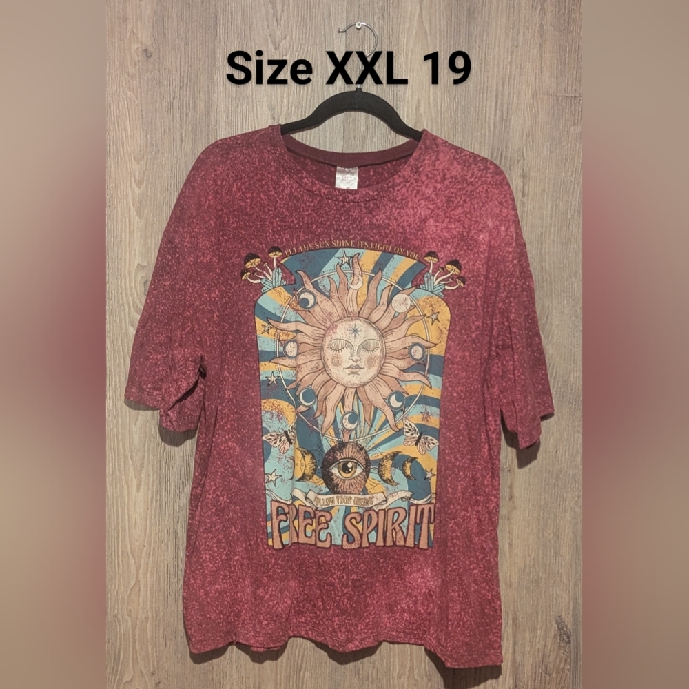Free Spirit Graphic T-Shirt